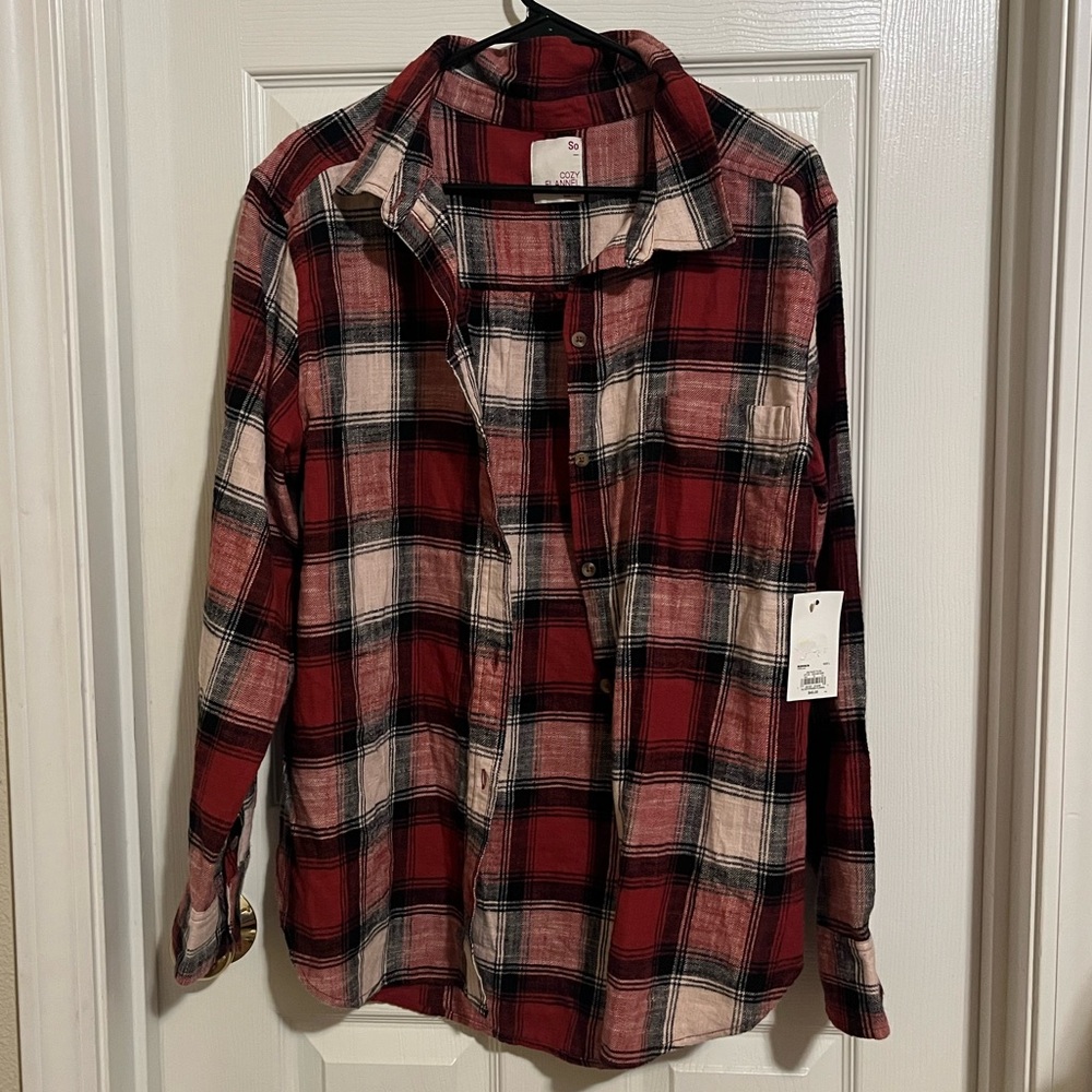 SO Women's Red and Black Plaid Button Down Shirt
